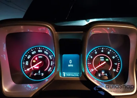 2013 Chevrolet Camaro 1Ls z USA, uszkodzony, nr VIN 2G1FE1E33D9195522